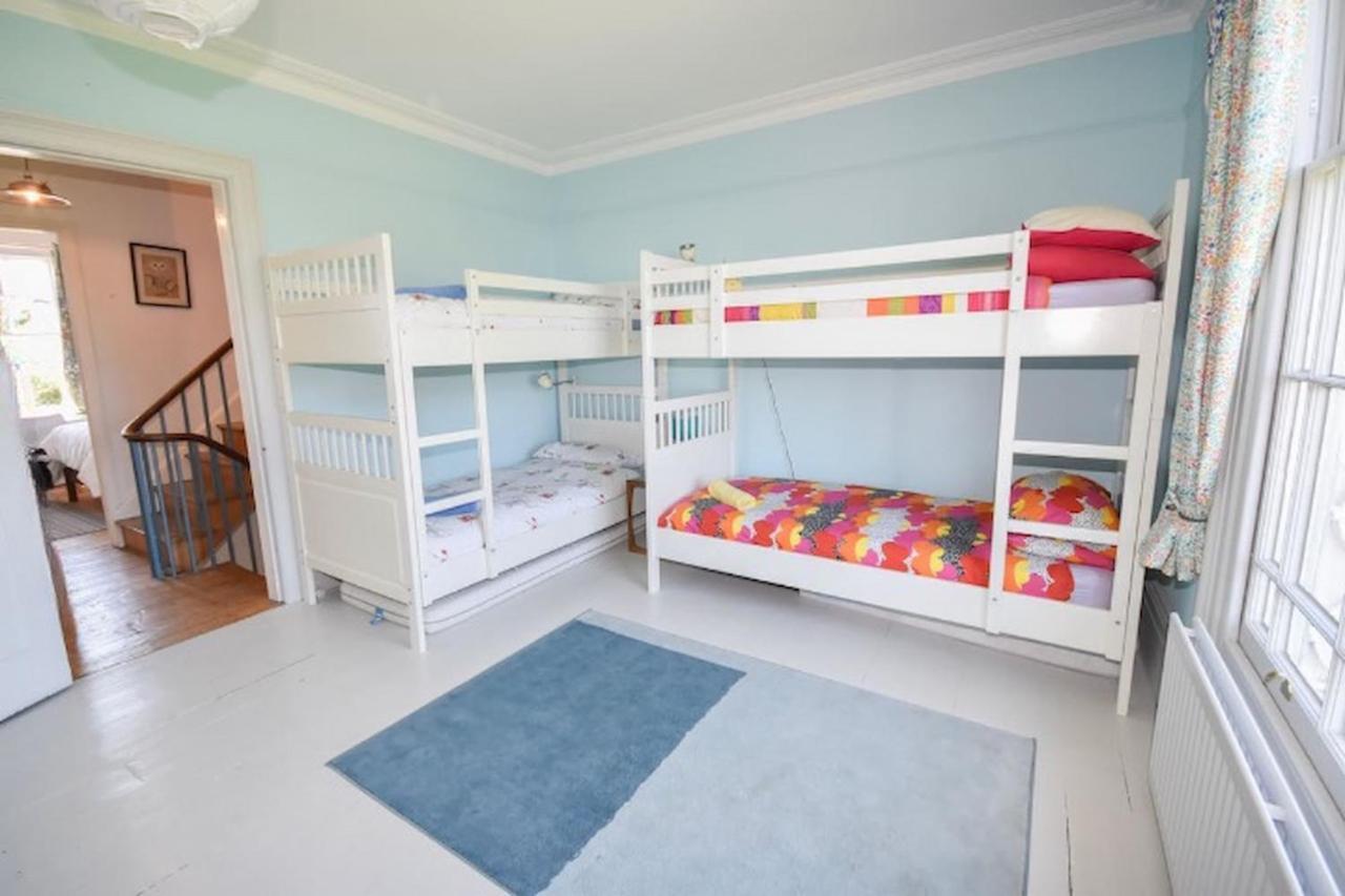Arden Villa, Sleeps 8, Moments From The Golden Sandy Beach Of Ryde Ryde  Eksteriør bilde