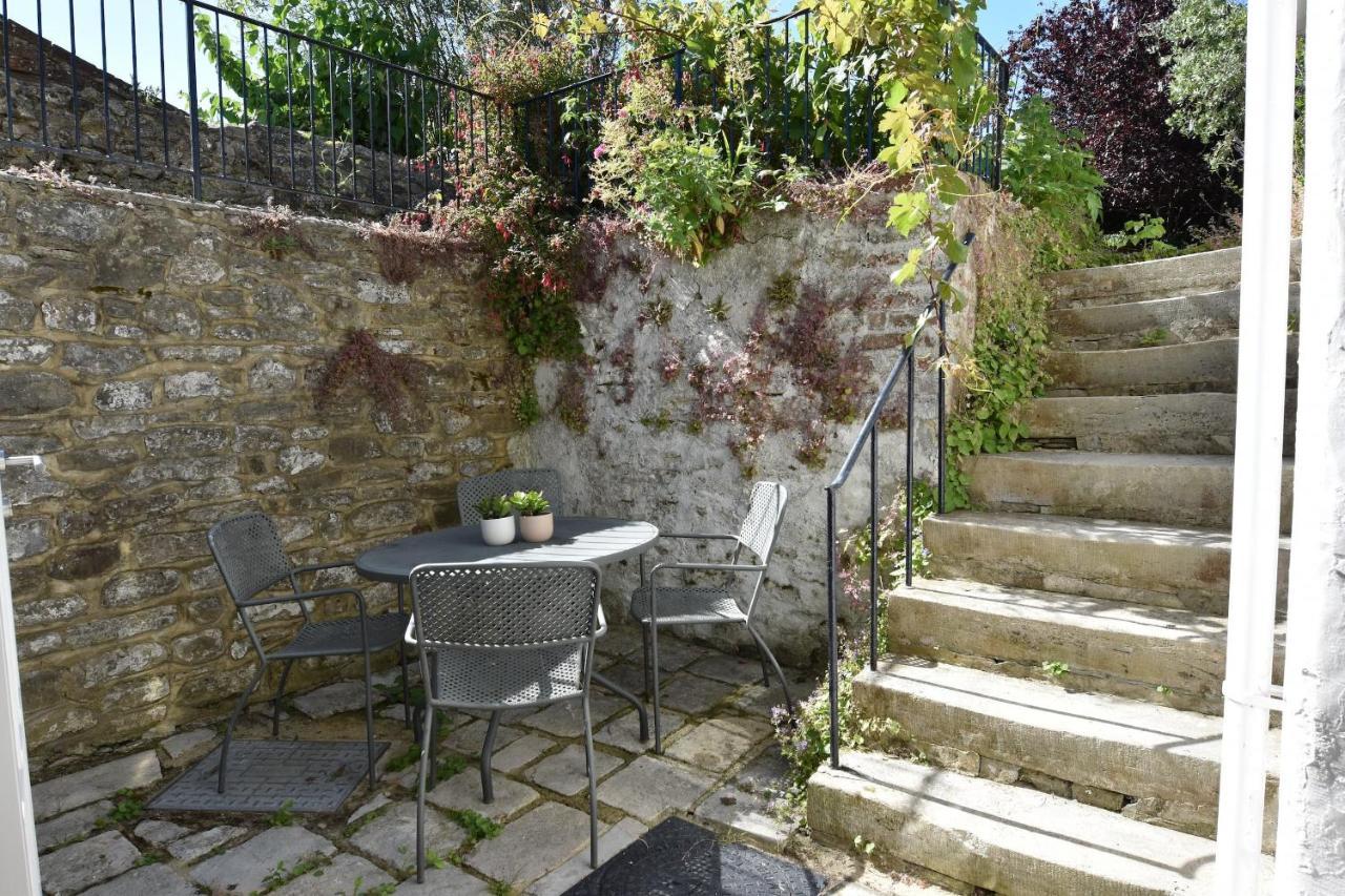 Arden Villa, Sleeps 8, Moments From The Golden Sandy Beach Of Ryde Ryde  Eksteriør bilde