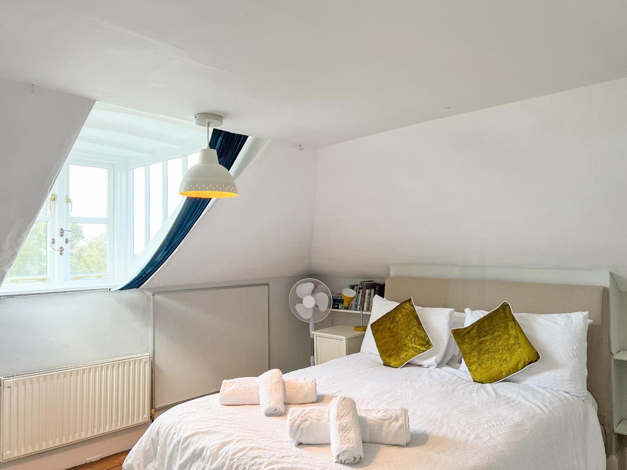 Arden Villa, Sleeps 8, Moments From The Golden Sandy Beach Of Ryde Ryde  Eksteriør bilde